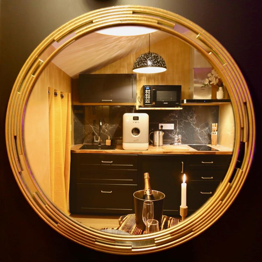 Love Room Gold - Les Delices Rooms Анже Экстерьер фото