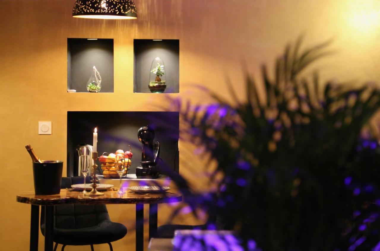 Love Room Gold - Les Delices Rooms Анже Экстерьер фото
